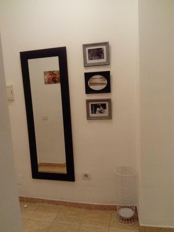 Apartamento Dos Aceras มาลากา ภายนอก รูปภาพ